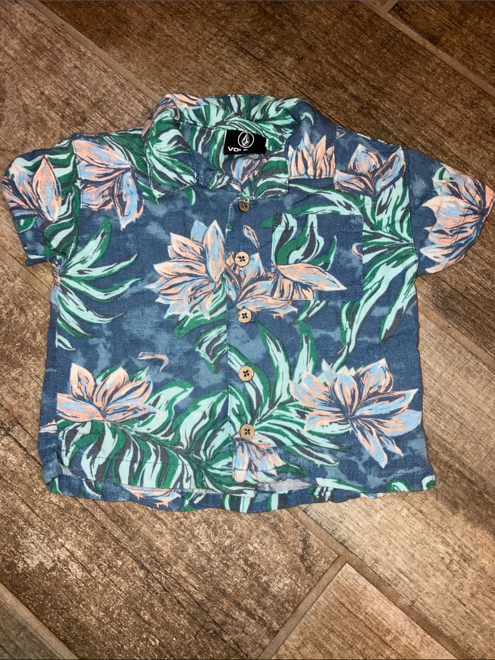VOLCOM Kids Blue Floral Button-Down Shirt with Peach Flower